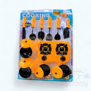 عروسة مع ادوات المطبخ 15 قطعة